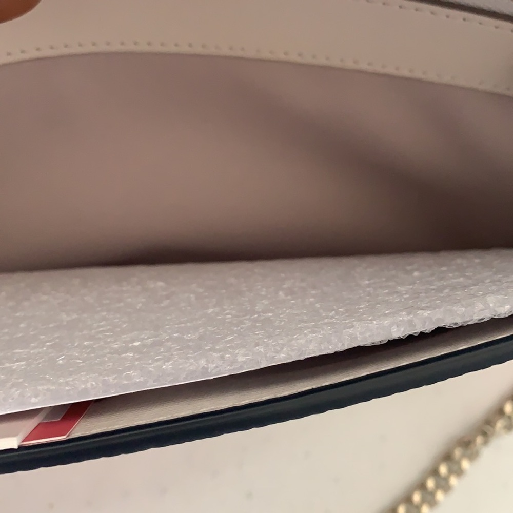 KATE SPADE  ROULETTE BREEZY STRAP CHAIN CLUTCH - Picture 9 of 12